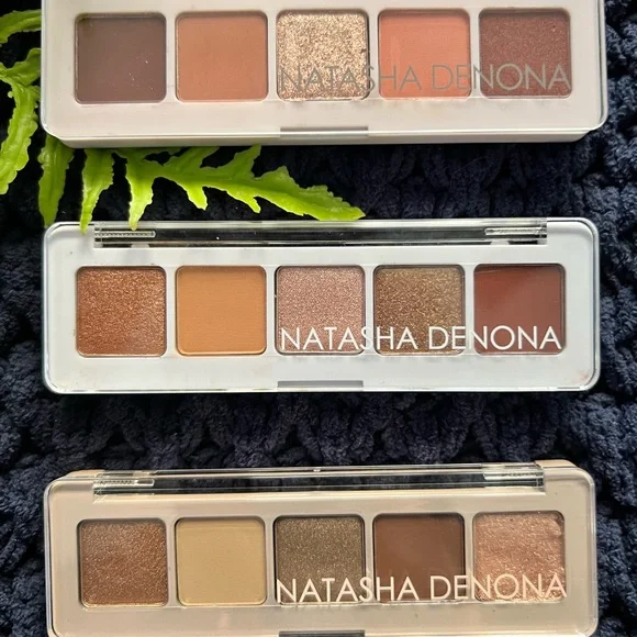 NATASHA DENONA - Picture 3 of 6